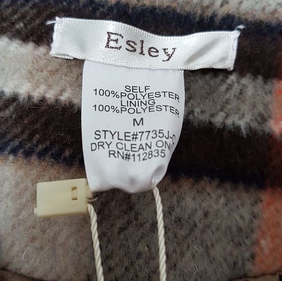 Modcloth Esley plaid coat size medium - Picture 3 of 4